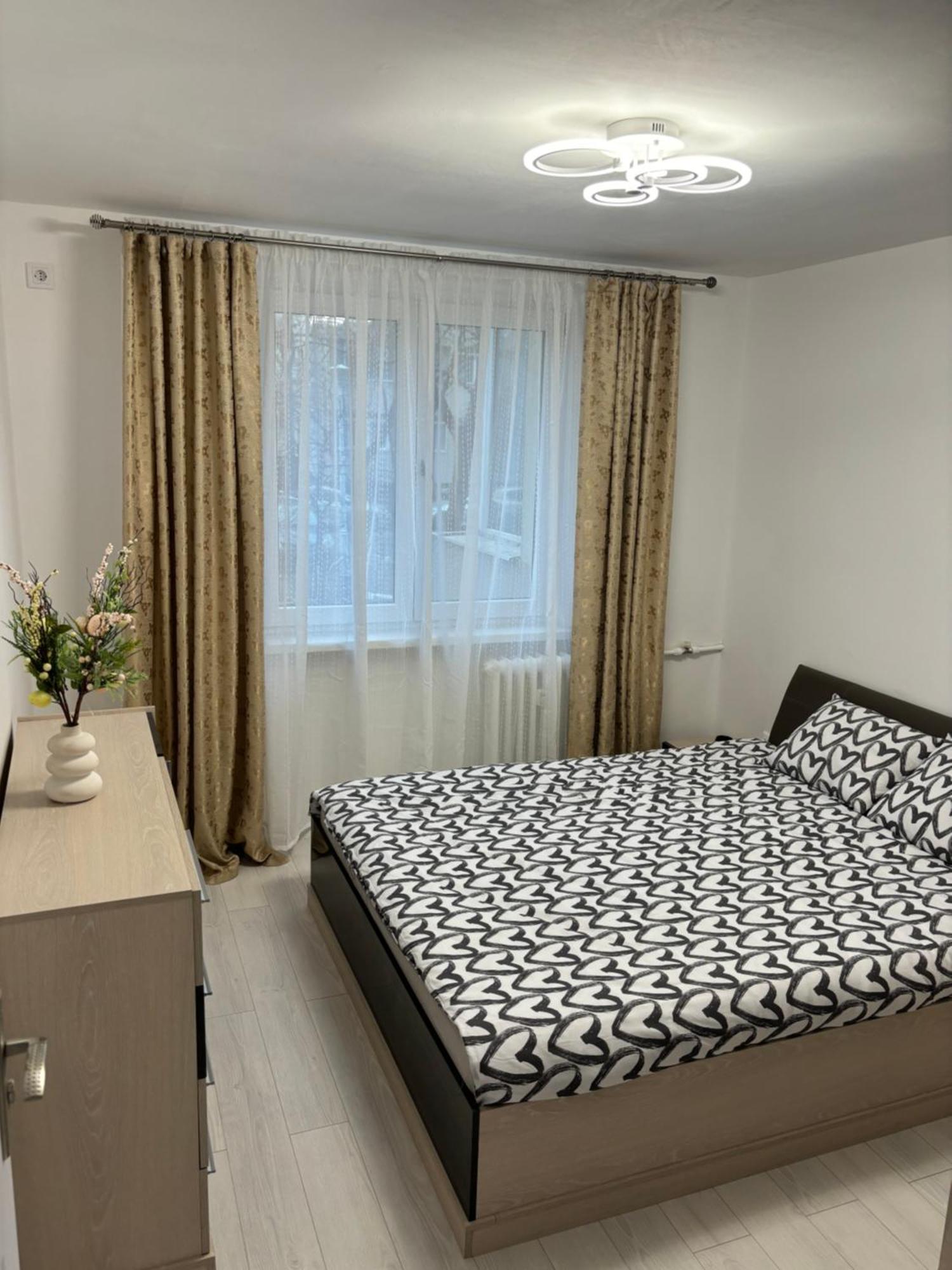 3 Camere Decomandat 부쿠레슈티 외부 사진
