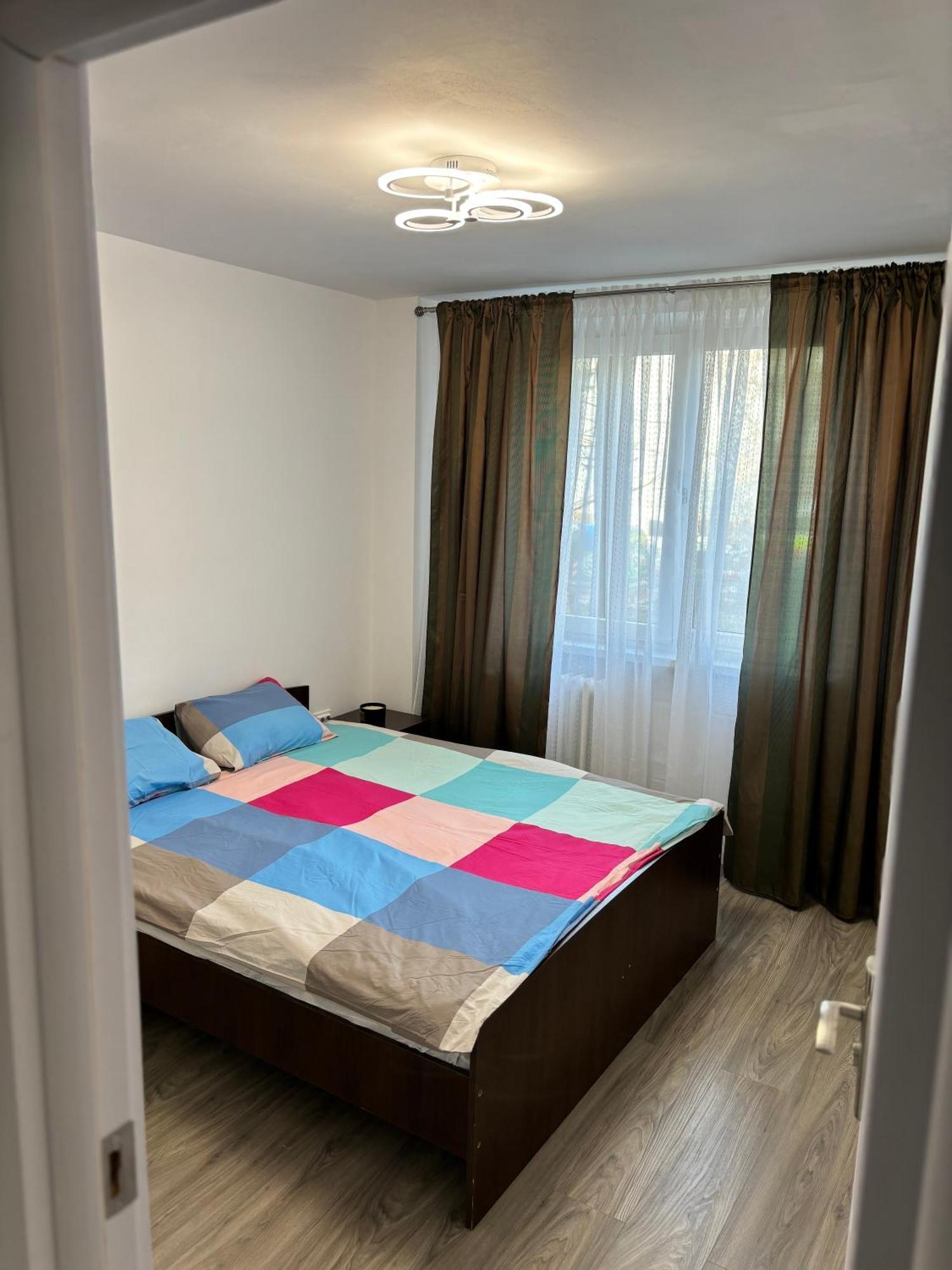 3 Camere Decomandat 부쿠레슈티 외부 사진