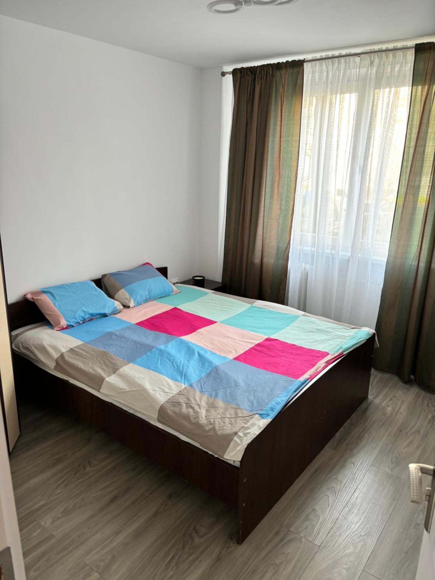 3 Camere Decomandat 부쿠레슈티 외부 사진