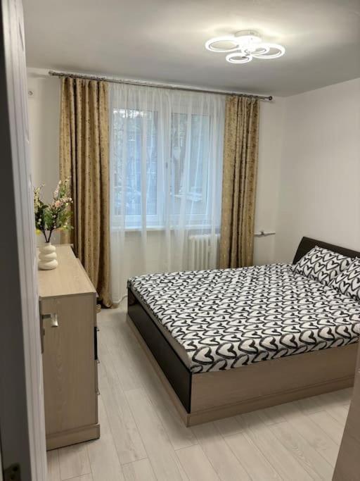 3 Camere Decomandat 부쿠레슈티 외부 사진