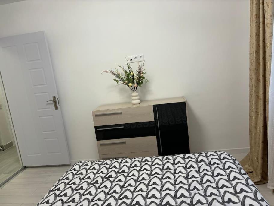 3 Camere Decomandat 부쿠레슈티 외부 사진